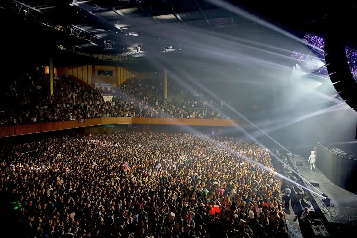 Bill Graham Civic Auditorium photo